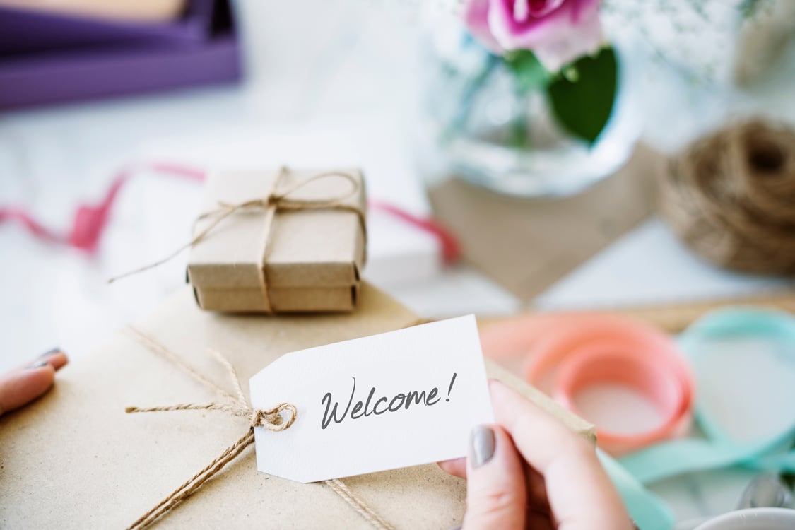 How to Make New Employees Feel